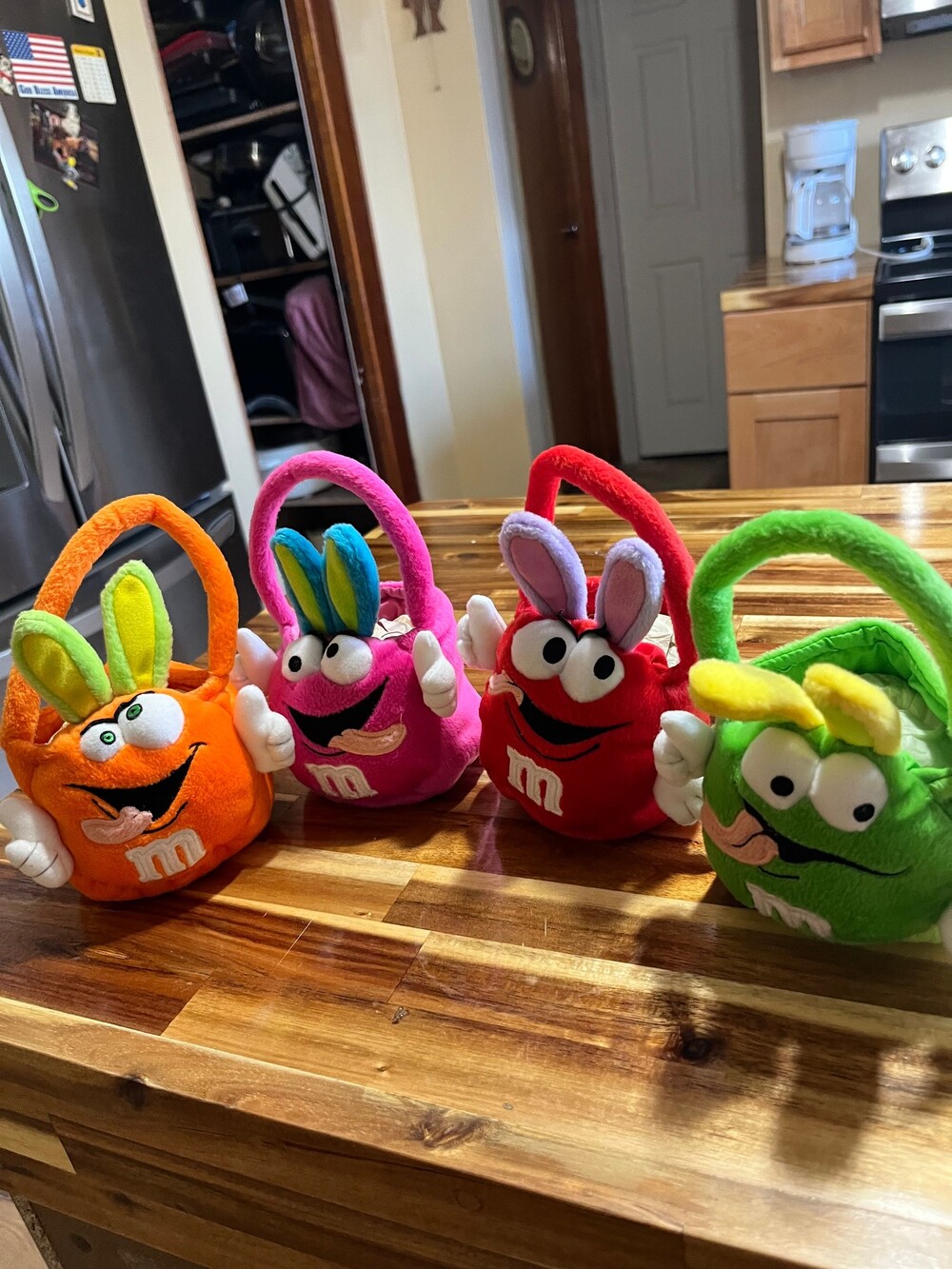 Galerie M&M Plush Candy Basket Set of 4 M&M Bunny rabbit characters, Orange, Pin